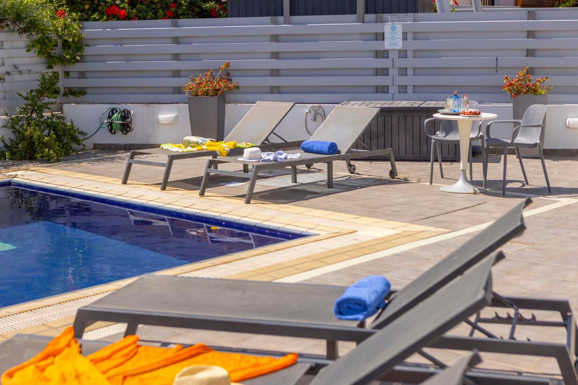 Azure Luxury Pool Villa بروتاراس المظهر الخارجي الصورة