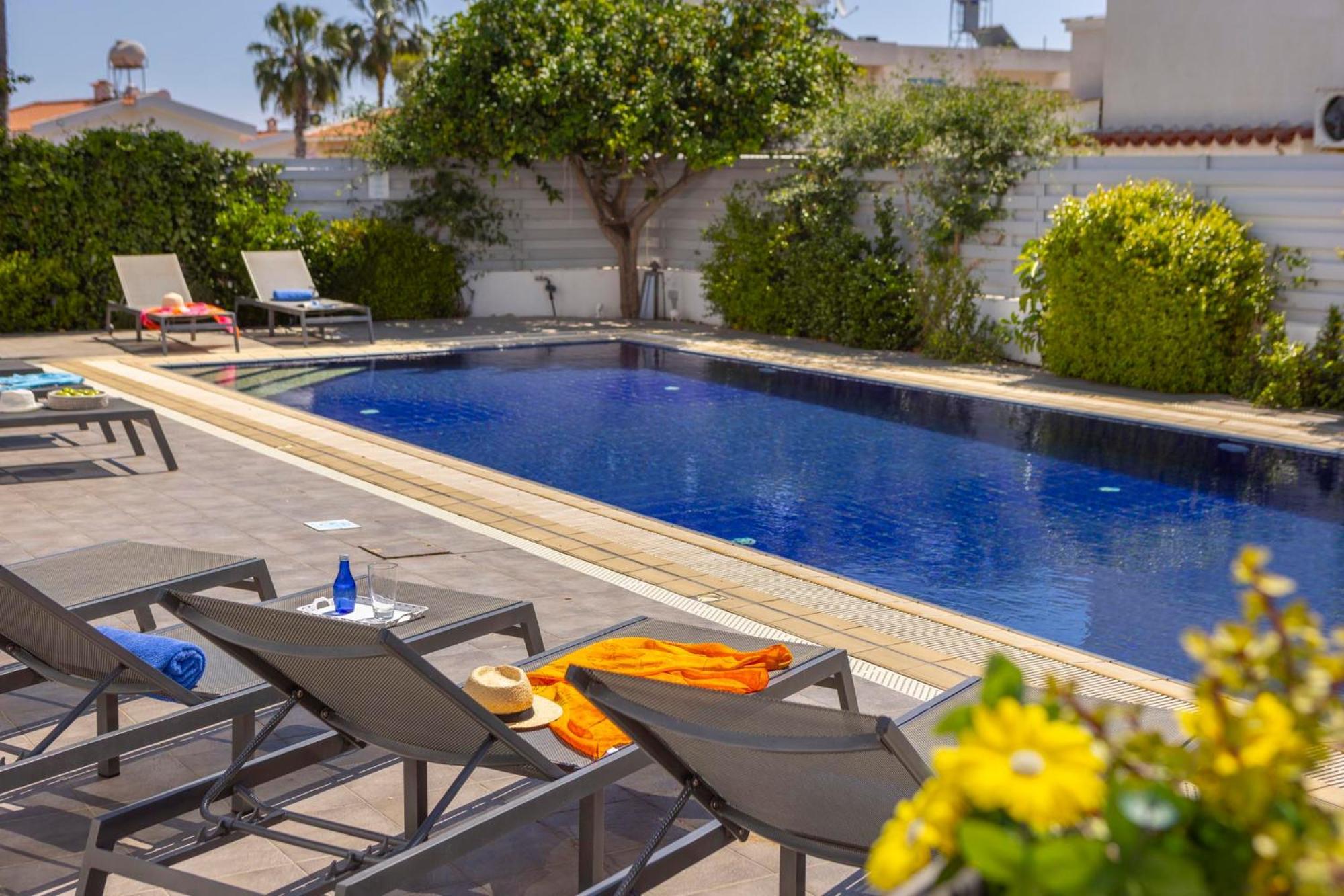 Azure Luxury Pool Villa بروتاراس المظهر الخارجي الصورة