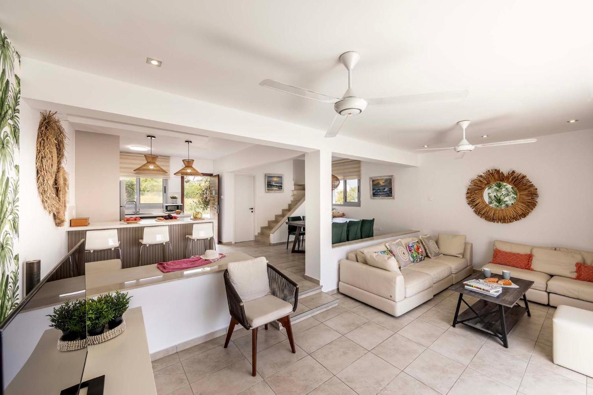 Azure Luxury Pool Villa بروتاراس المظهر الخارجي الصورة