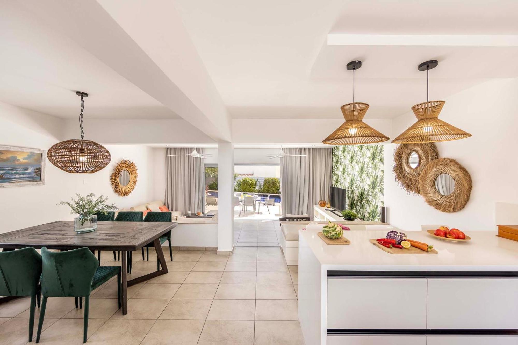 Azure Luxury Pool Villa بروتاراس المظهر الخارجي الصورة